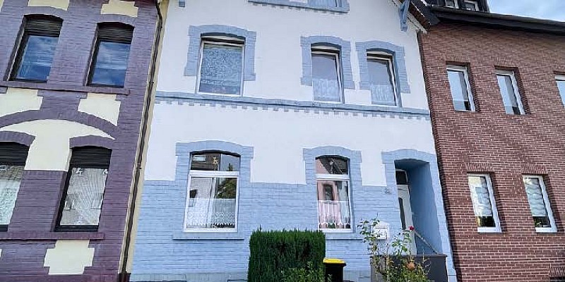 Einfamilienhaus mit schönem Grundstück<br>und Potenzial